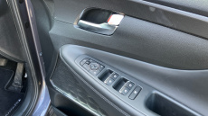 Hyundai SANTA FE 1.6 TGDi Hybrid Premium 5dr Auto Hybrid Estate